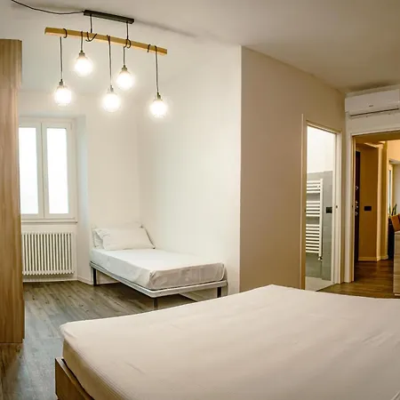 Giovio41-a Due Passi Dal Centro Appartement